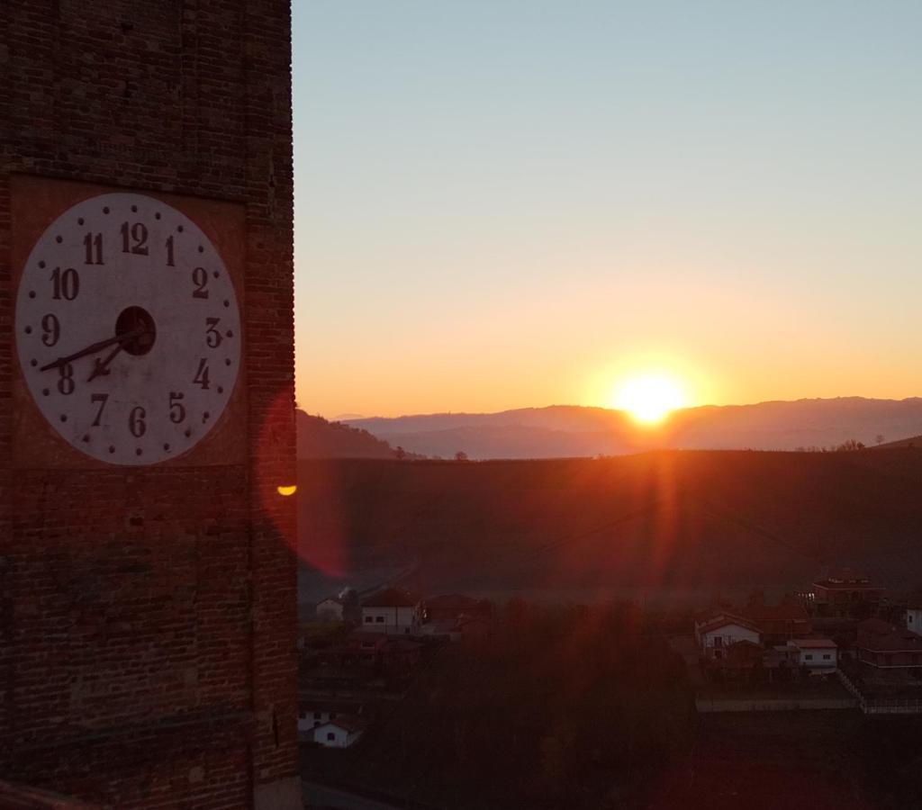 Teresa Al Belvedere Rooms&Holidayapartments Camere&Appartamenti Castellinaldo Buitenkant foto