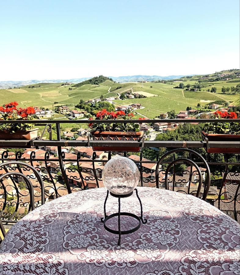 Teresa Al Belvedere Rooms&Holidayapartments Camere&Appartamenti Castellinaldo Buitenkant foto
