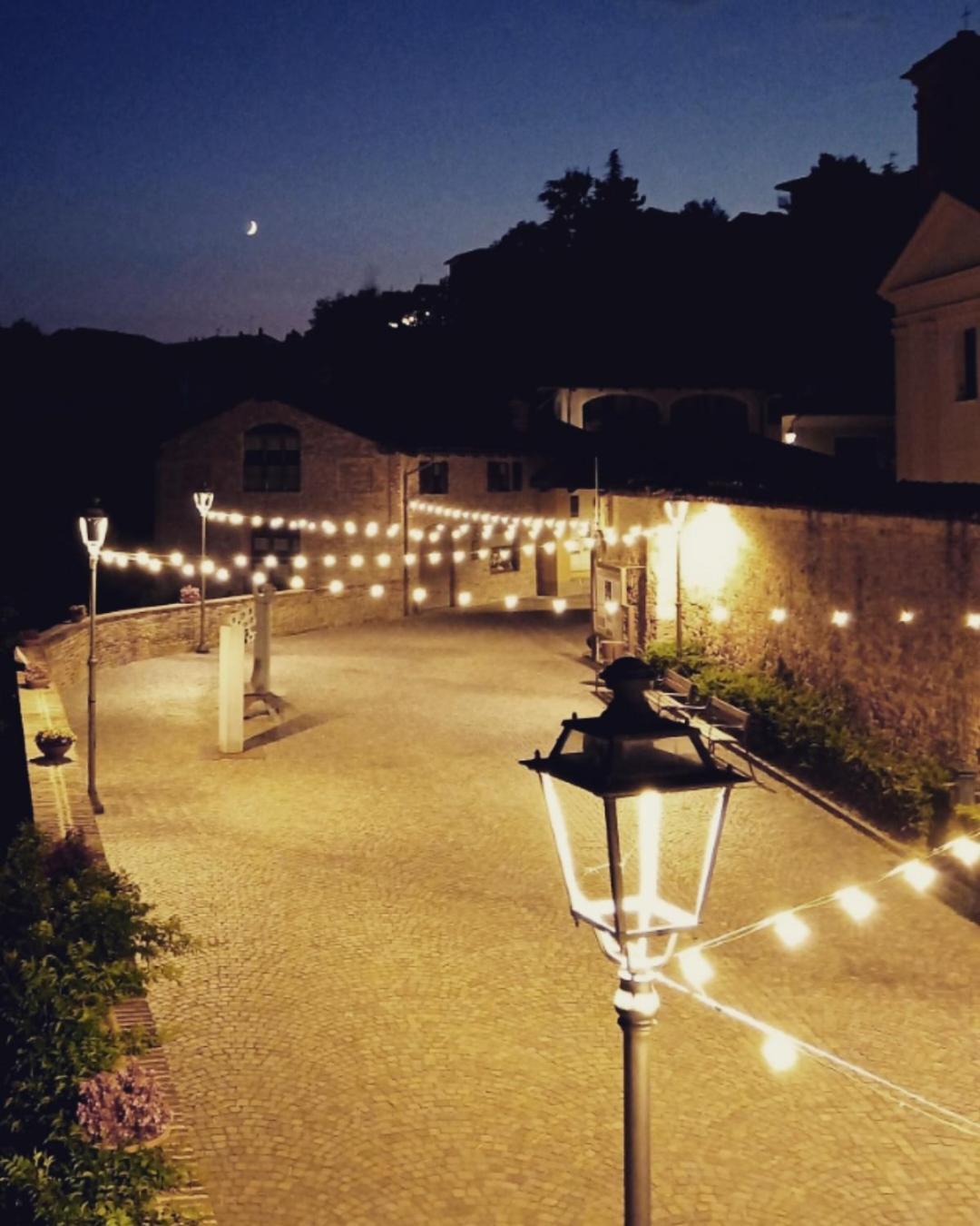 Teresa Al Belvedere Rooms&Holidayapartments Camere&Appartamenti Castellinaldo Buitenkant foto
